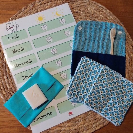 Ma première trousse de toilette “Kit Frimousse”